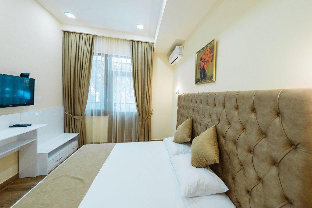 L'Image Art Hotel 예레반 외부 사진