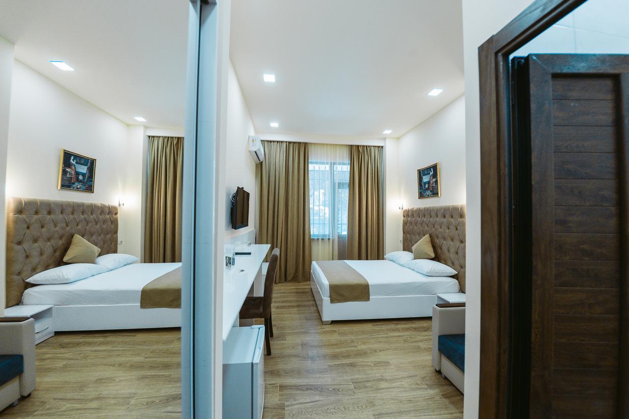 L'Image Art Hotel 예레반 외부 사진