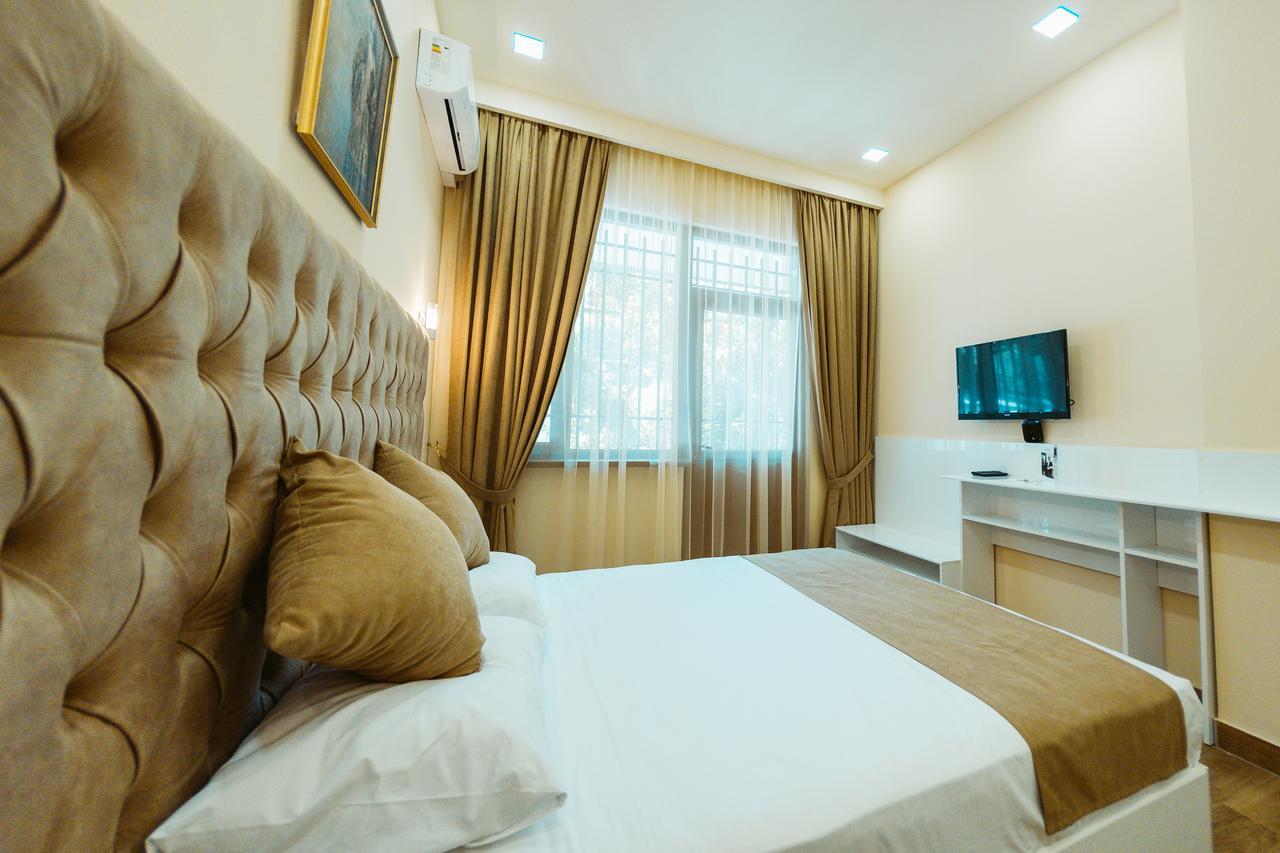 L'Image Art Hotel 예레반 외부 사진