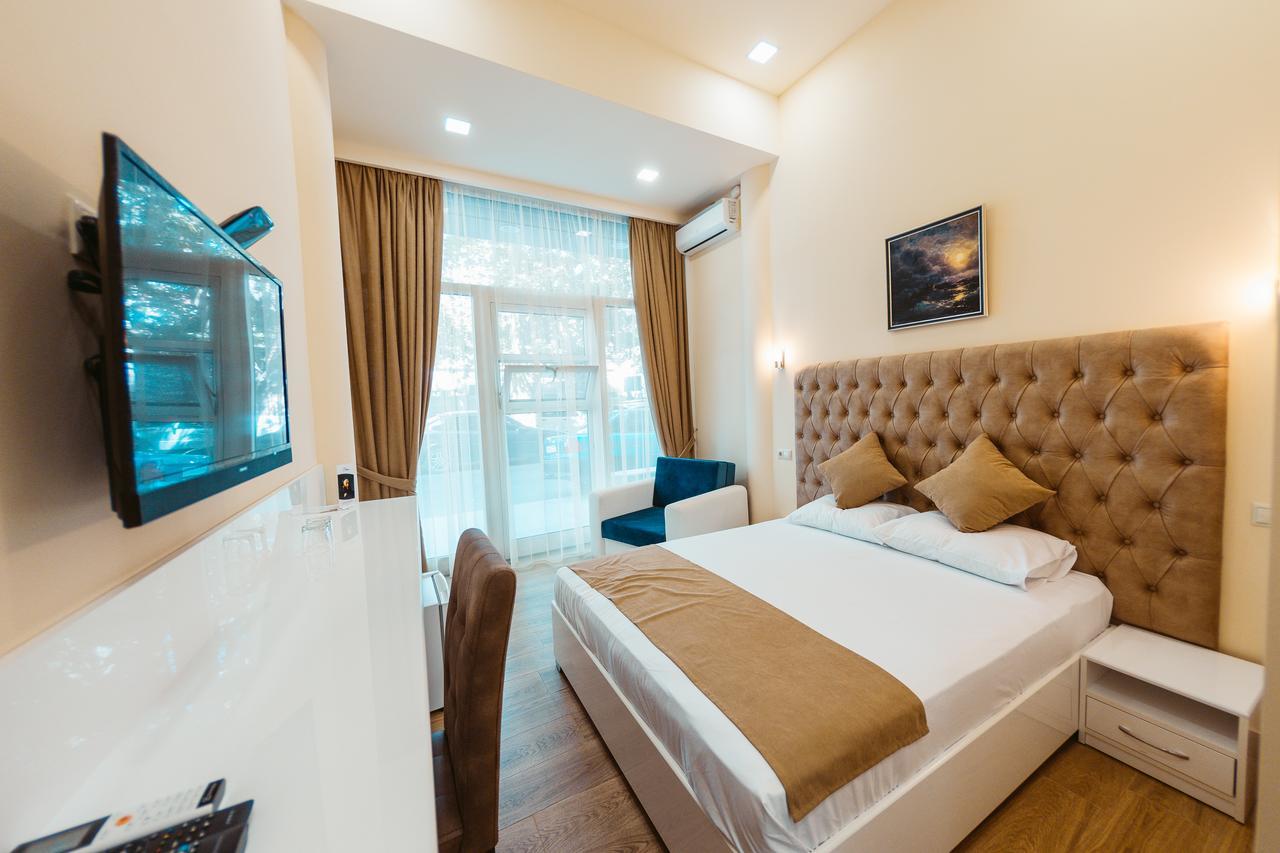 L'Image Art Hotel 예레반 외부 사진