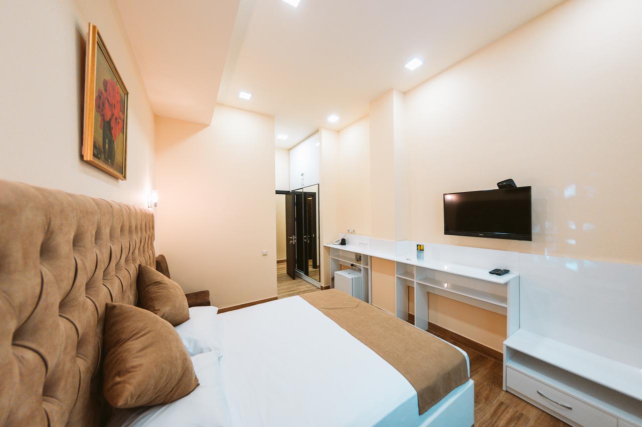 L'Image Art Hotel 예레반 외부 사진