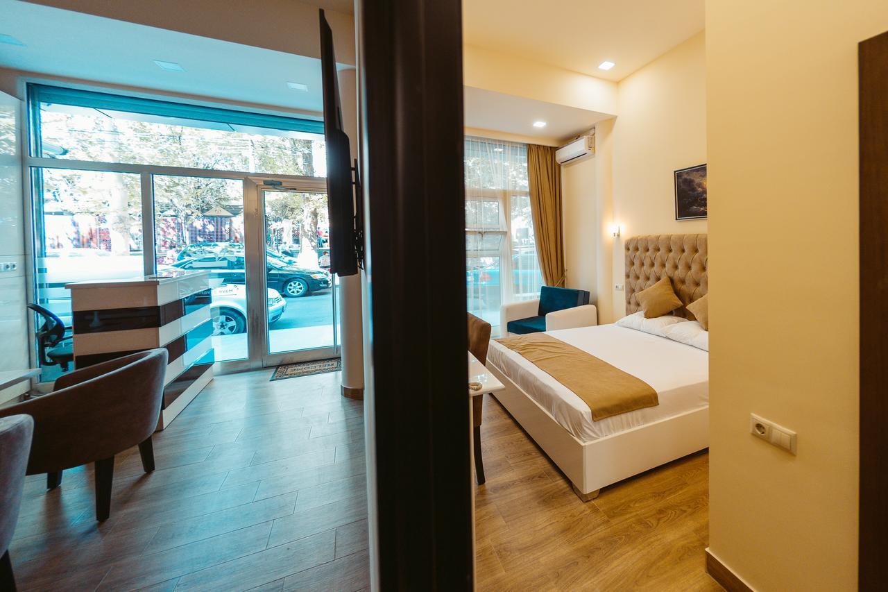 L'Image Art Hotel 예레반 외부 사진