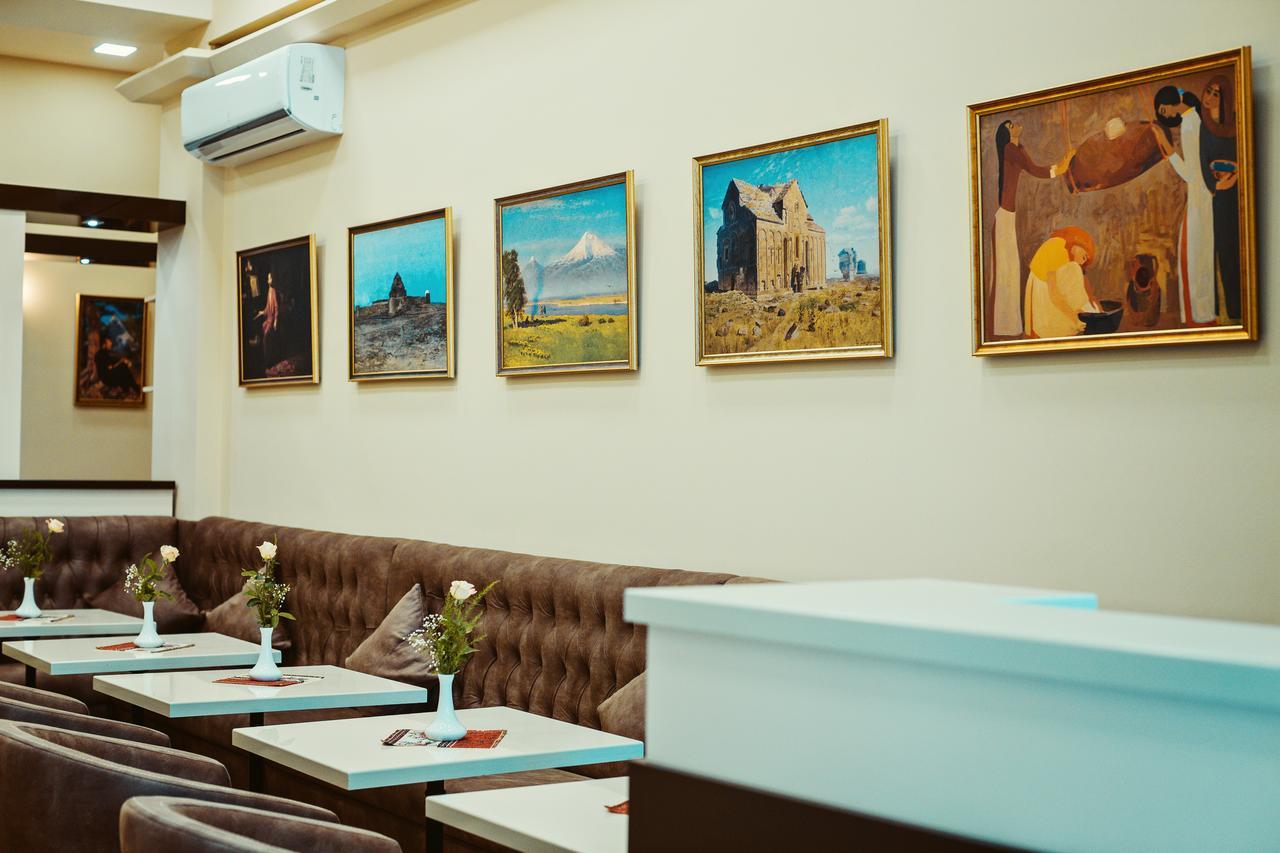 L'Image Art Hotel 예레반 외부 사진